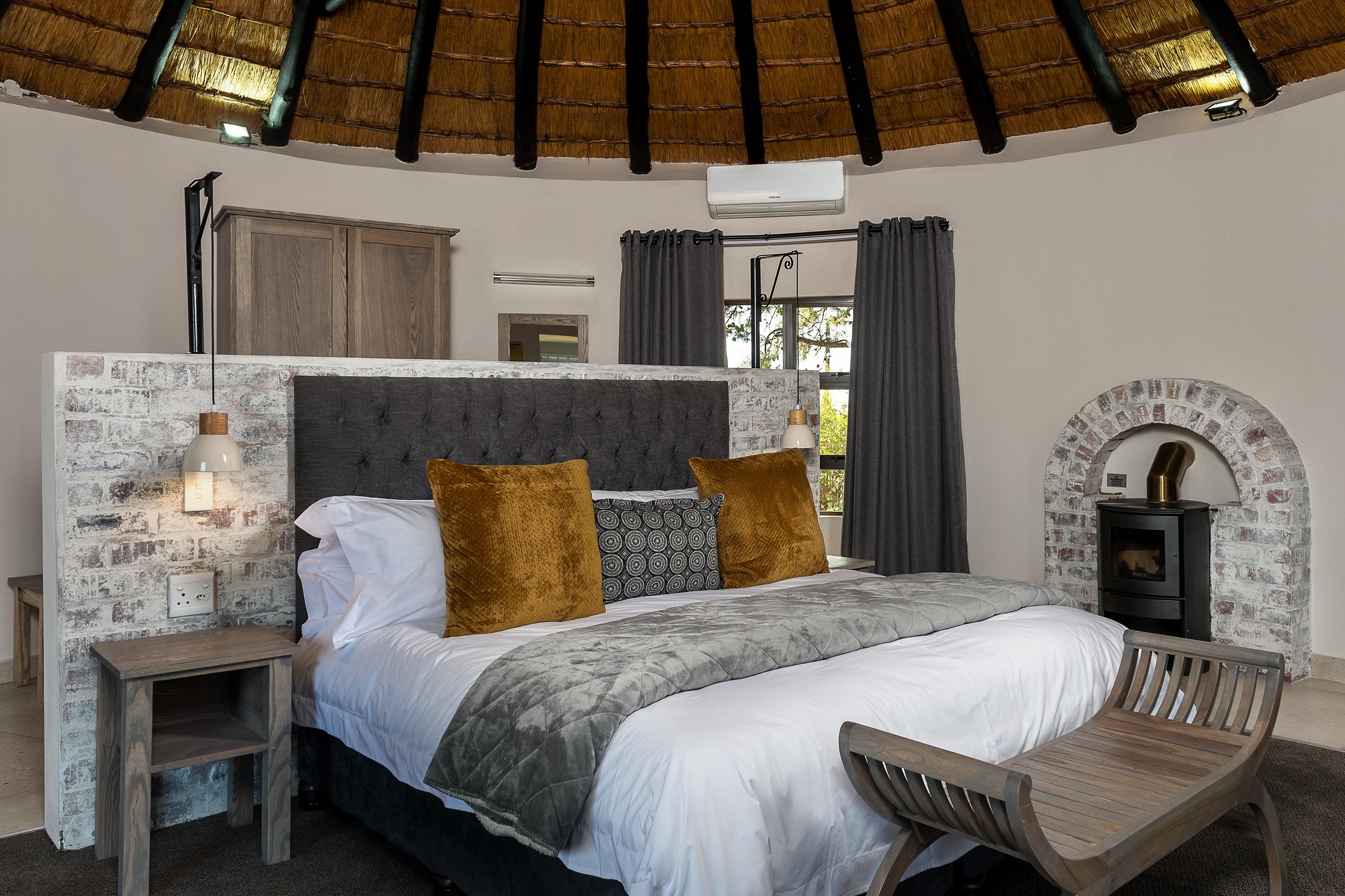 Cayley Mountain Resort Champagne Valley Bagian luar foto