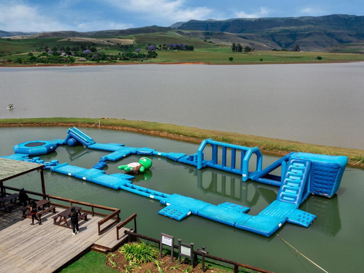 Cayley Mountain Resort Champagne Valley Bagian luar foto