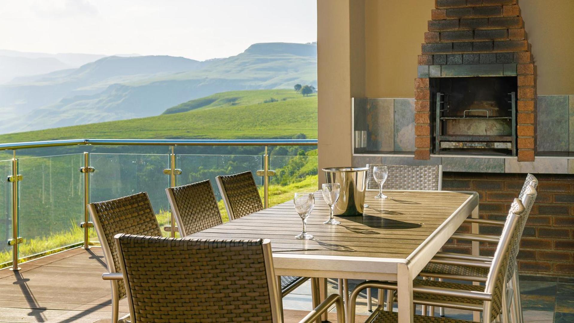 Cayley Mountain Resort Champagne Valley Ruang foto